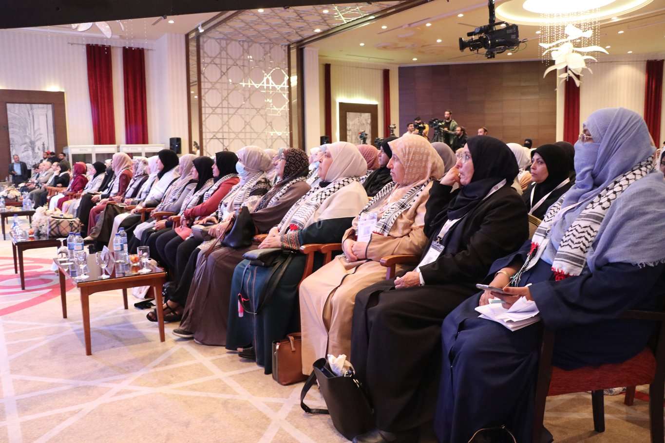 7. Uluslararası Beytülmakdis Kadın Öncüleri Forumu başladı 7. Uluslararası Beytülmakdis Kadın Öncüleri Forumu başladı